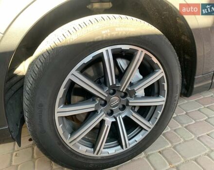 Сірий Ауді Ку 7, об'ємом двигуна 2 л та пробігом 125 тис. км за 33500 $, фото 19 на Automoto.ua