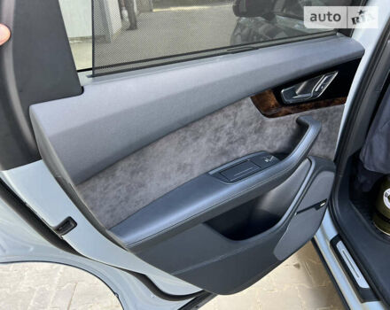 Серый Ауди Ку 7, объемом двигателя 3 л и пробегом 76 тыс. км за 57500 $, фото 25 на Automoto.ua