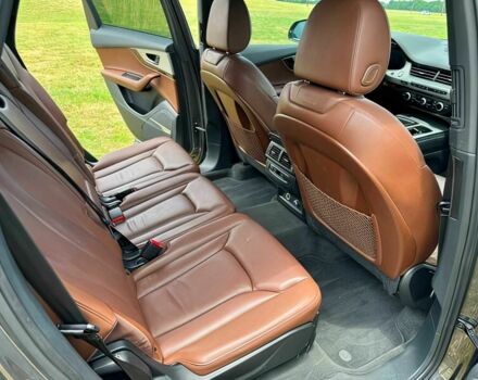 Сірий Ауді Ку 7, об'ємом двигуна 2 л та пробігом 48 тис. км за 16300 $, фото 12 на Automoto.ua