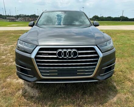 Сірий Ауді Ку 7, об'ємом двигуна 2 л та пробігом 48 тис. км за 16300 $, фото 1 на Automoto.ua