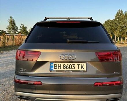 Серый Ауди Ку 7, объемом двигателя 3 л и пробегом 118 тыс. км за 35900 $, фото 2 на Automoto.ua