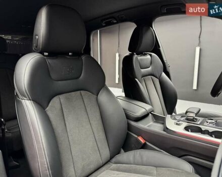 Ауди Ку 7 2019 в Киеве на Automoto.ua Серый Ауди Ку 7, объемом двигателя 3 л и пробегом 100 тыс. км за 48500 $, фото 55 на Automoto.ua