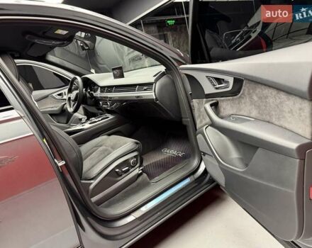 Ауди Ку 7 2019 в Киеве на Automoto.ua Серый Ауди Ку 7, объемом двигателя 3 л и пробегом 100 тыс. км за 48500 $, фото 51 на Automoto.ua