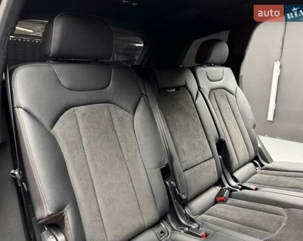 Ауди Ку 7 2019 в Киеве на Automoto.ua Серый Ауди Ку 7, объемом двигателя 3 л и пробегом 100 тыс. км за 48500 $, фото 46 на Automoto.ua