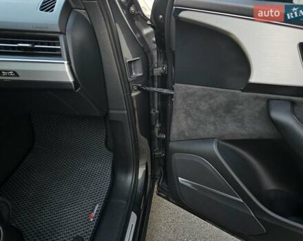 Серый Ауди Ку 7, объемом двигателя 2.97 л и пробегом 109 тыс. км за 53000 $, фото 42 на Automoto.ua