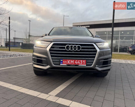 Серый Ауди Ку 7, объемом двигателя 3 л и пробегом 212 тыс. км за 28500 $, фото 14 на Automoto.ua
