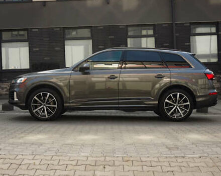 Серый Ауди Ку 7, объемом двигателя 3 л и пробегом 185 тыс. км за 40000 $, фото 2 на Automoto.ua