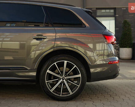 Серый Ауди Ку 7, объемом двигателя 3 л и пробегом 185 тыс. км за 40000 $, фото 12 на Automoto.ua