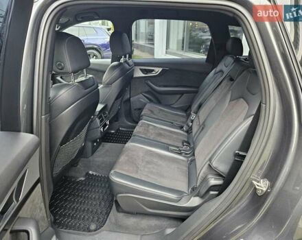 Сірий Ауді Ку 7, об'ємом двигуна 2.97 л та пробігом 71 тис. км за 52490 $, фото 25 на Automoto.ua