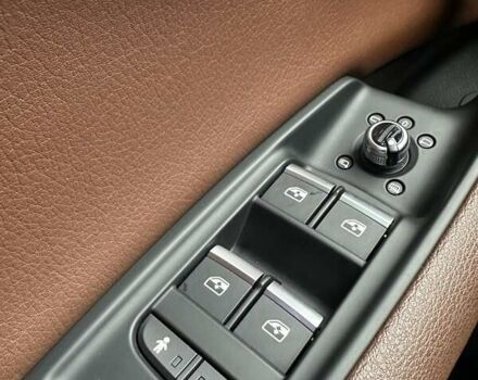 Сірий Ауді Ку 7, об'ємом двигуна 3 л та пробігом 68 тис. км за 34500 $, фото 34 на Automoto.ua