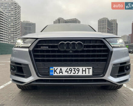Серый Ауди Ку 7, объемом двигателя 3 л и пробегом 88 тыс. км за 49500 $, фото 2 на Automoto.ua