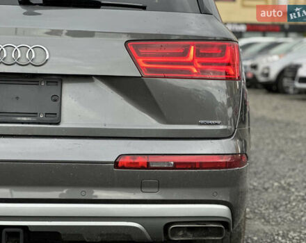 Ауди Ку 7 2019 в Луцке на Automoto.ua Серый Ауди Ку 7, объемом двигателя 3 л и пробегом 158 тыс. км за 23500 $, фото 5 на Automoto.ua