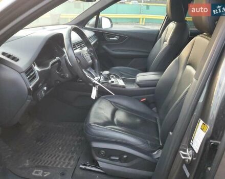 Серый Ауди Ку 7, объемом двигателя 3 л и пробегом 90 тыс. км за 9000 $, фото 6 на Automoto.ua