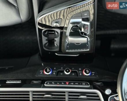 Серый Ауди Ку 7, объемом двигателя 3 л и пробегом 205 тыс. км за 23900 $, фото 58 на Automoto.ua