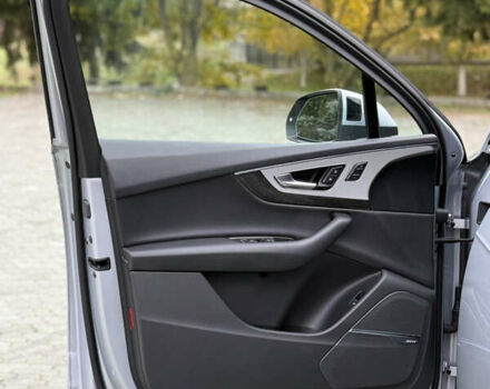 Серый Ауди Ку 7, объемом двигателя 2 л и пробегом 136 тыс. км за 25900 $, фото 32 на Automoto.ua