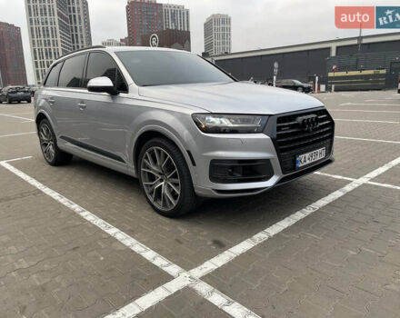 Серый Ауди Ку 7, объемом двигателя 3 л и пробегом 88 тыс. км за 49500 $, фото 1 на Automoto.ua