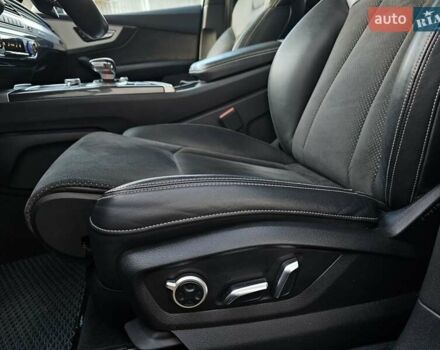 Серый Ауди Ку 7, объемом двигателя 2.97 л и пробегом 109 тыс. км за 53000 $, фото 27 на Automoto.ua