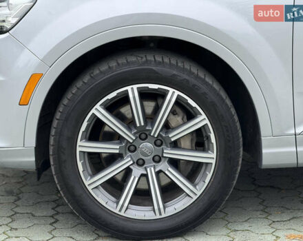 Серый Ауди Ку 7, объемом двигателя 2 л и пробегом 136 тыс. км за 25900 $, фото 9 на Automoto.ua