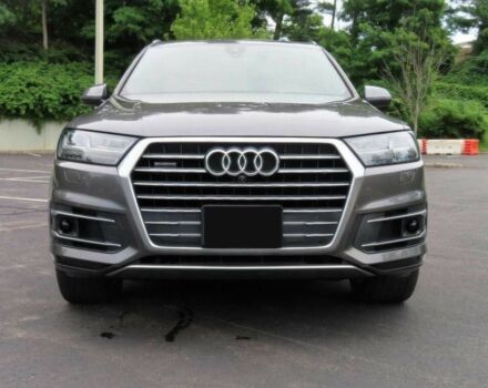 Серый Ауди Ку 7, объемом двигателя 3 л и пробегом 42 тыс. км за 17300 $, фото 1 на Automoto.ua