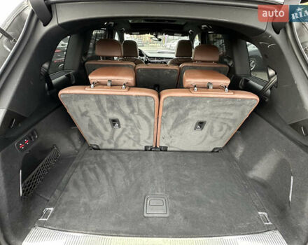 Ауди Ку 7 2019 в Луцке на Automoto.ua Серый Ауди Ку 7, объемом двигателя 3 л и пробегом 158 тыс. км за 23500 $, фото 26 на Automoto.ua