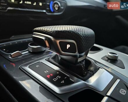 Серый Ауди Ку 7, объемом двигателя 2.97 л и пробегом 109 тыс. км за 53000 $, фото 32 на Automoto.ua