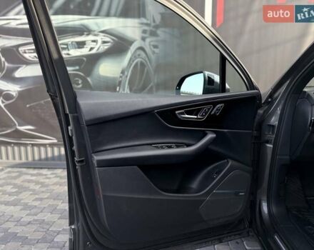 Серый Ауди Ку 7, объемом двигателя 3 л и пробегом 205 тыс. км за 23900 $, фото 28 на Automoto.ua