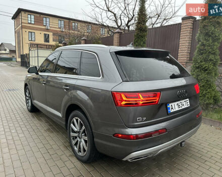 Серый Ауди Ку 7, объемом двигателя 1.98 л и пробегом 139 тыс. км за 27800 $, фото 2 на Automoto.ua