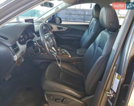 Серый Ауди Ку 7, объемом двигателя 3 л и пробегом 76 тыс. км за 8600 $, фото 6 на Automoto.ua