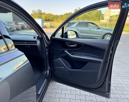 Сірий Ауді Ку 7, об'ємом двигуна 3 л та пробігом 108 тис. км за 33000 $, фото 17 на Automoto.ua
