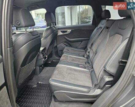 Сірий Ауді Ку 7, об'ємом двигуна 2.97 л та пробігом 71 тис. км за 52490 $, фото 27 на Automoto.ua