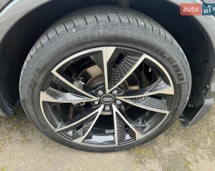 Серый Ауди Ку 7, объемом двигателя 3 л и пробегом 112 тыс. км за 65000 $, фото 12 на Automoto.ua