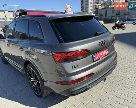 Серый Ауди Ку 7, объемом двигателя 3 л и пробегом 78 тыс. км за 60000 $, фото 4 на Automoto.ua