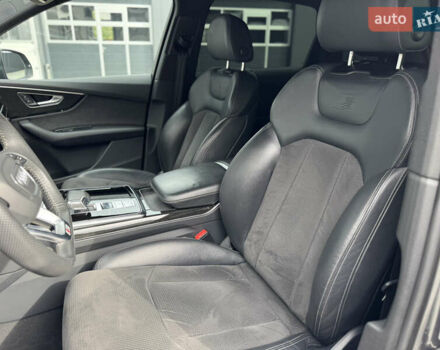 Серый Ауди Ку 7, объемом двигателя 3 л и пробегом 144 тыс. км за 57500 $, фото 52 на Automoto.ua