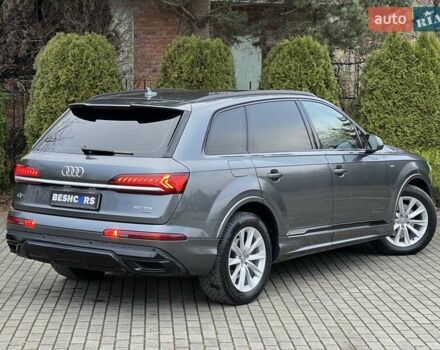 Серый Ауди Ку 7, объемом двигателя 2.97 л и пробегом 113 тыс. км за 54499 $, фото 4 на Automoto.ua