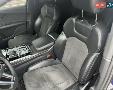 Серый Ауди Ку 7, объемом двигателя 3 л и пробегом 112 тыс. км за 65000 $, фото 35 на Automoto.ua