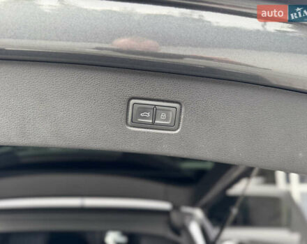 Серый Ауди Ку 7, объемом двигателя 3 л и пробегом 144 тыс. км за 57500 $, фото 68 на Automoto.ua