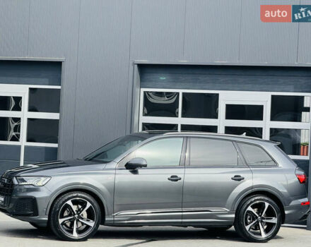 Серый Ауди Ку 7, объемом двигателя 3 л и пробегом 144 тыс. км за 57500 $, фото 2 на Automoto.ua