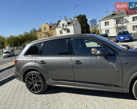 Серый Ауди Ку 7, объемом двигателя 3 л и пробегом 78 тыс. км за 60000 $, фото 3 на Automoto.ua