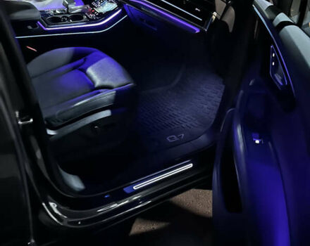 Серый Ауди Ку 7, объемом двигателя 3 л и пробегом 78 тыс. км за 60000 $, фото 31 на Automoto.ua