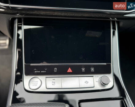 Серый Ауди Ку 7, объемом двигателя 3 л и пробегом 144 тыс. км за 57500 $, фото 36 на Automoto.ua