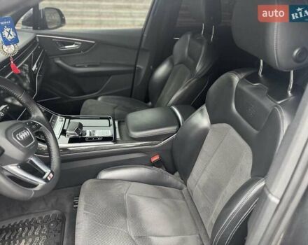 Серый Ауди Ку 7, объемом двигателя 3 л и пробегом 112 тыс. км за 65000 $, фото 23 на Automoto.ua