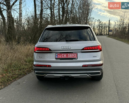 Серый Ауди Ку 7, объемом двигателя 1.98 л и пробегом 76 тыс. км за 44000 $, фото 6 на Automoto.ua