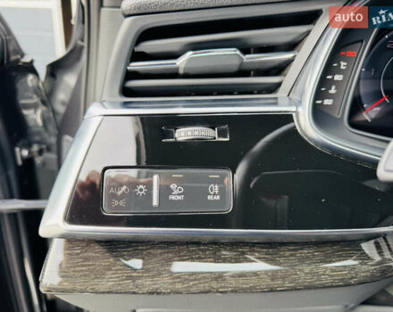 Серый Ауди Ку 7, объемом двигателя 3 л и пробегом 144 тыс. км за 57500 $, фото 32 на Automoto.ua