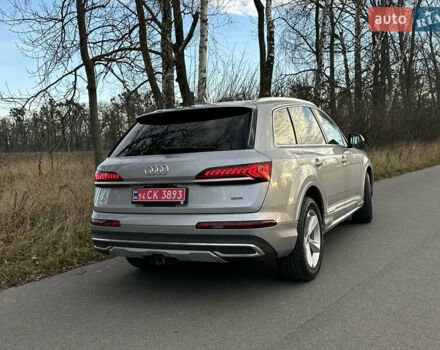 Серый Ауди Ку 7, объемом двигателя 1.98 л и пробегом 76 тыс. км за 44000 $, фото 4 на Automoto.ua