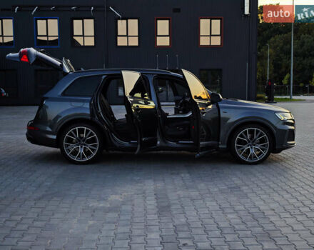 Сірий Ауді Ку 7, об'ємом двигуна 3 л та пробігом 142 тис. км за 68000 $, фото 70 на Automoto.ua