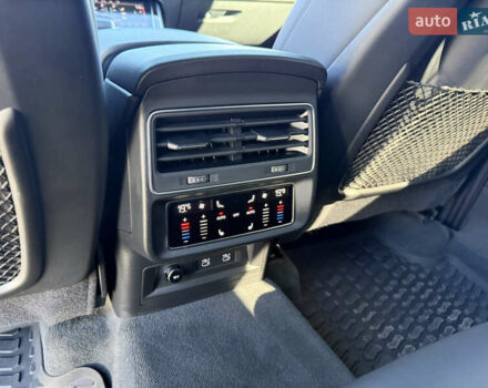 Серый Ауди Ку 7, объемом двигателя 3 л и пробегом 78 тыс. км за 60000 $, фото 26 на Automoto.ua