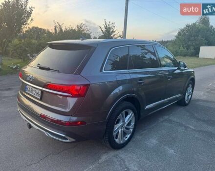 Ауди Ку 7 2020 в Киеве на Automoto.ua Серый Ауди Ку 7, объемом двигателя 3 л и пробегом 103 тыс. км за 43000 $, фото 7 на Automoto.ua