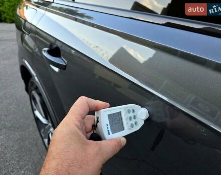 Сірий Ауді Ку 7, об'ємом двигуна 3 л та пробігом 57 тис. км за 55000 $, фото 31 на Automoto.ua