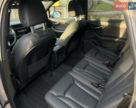 Серый Ауди Ку 7, объемом двигателя 1.98 л и пробегом 76 тыс. км за 44000 $, фото 12 на Automoto.ua