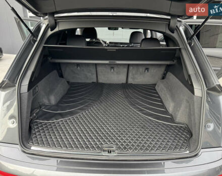 Серый Ауди Ку 7, объемом двигателя 3 л и пробегом 144 тыс. км за 57500 $, фото 67 на Automoto.ua